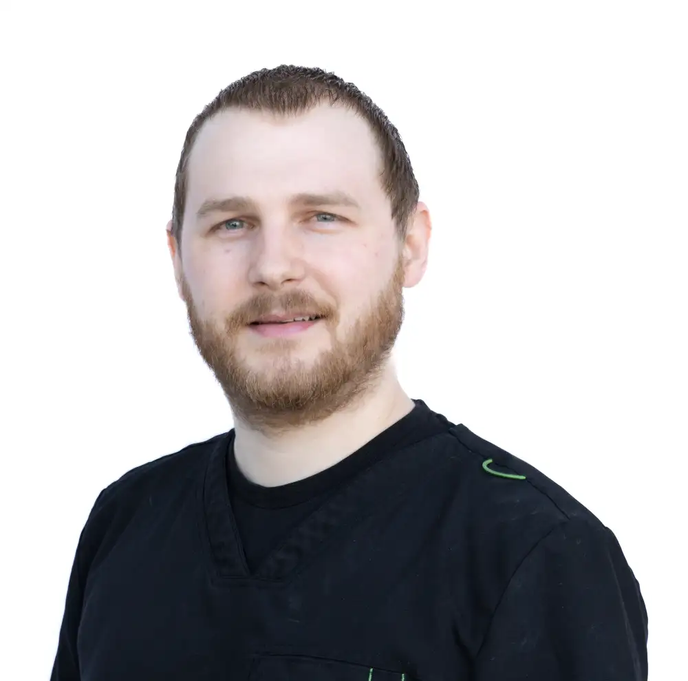Joseph Kisseberth, Veterinary Technician at Bell Parkway Veterinary Hospital